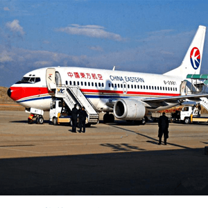 陇南成县机场货运航空快运业稳步发展的原因是什么？